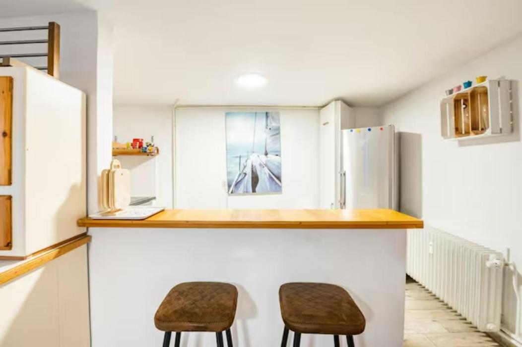 Grosszuegige 185M2-Altbauwohnung In Bestlage 7Zimmer-2Baeder-2Kuechen-2Wcs Hamburgo Exterior foto